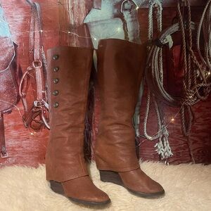 Vince Camuto leather wedge boots